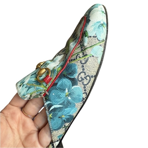 GUCCI Supreme Monogram Blooms Princetown Slippers 40 Beige Blue Navy Hibiscus - Picture 10 of 16